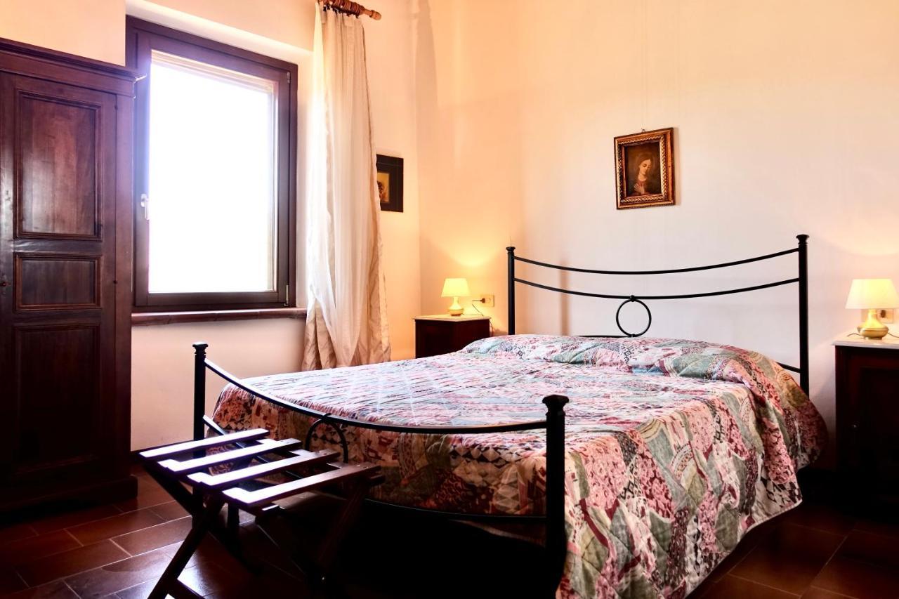 Agriturismo Montioni โซวิชิลเล ภายนอก รูปภาพ
