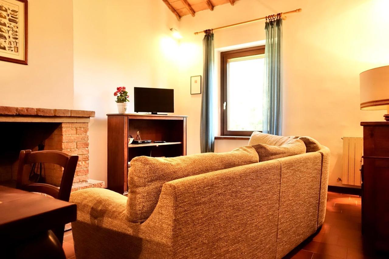 Agriturismo Montioni โซวิชิลเล ภายนอก รูปภาพ