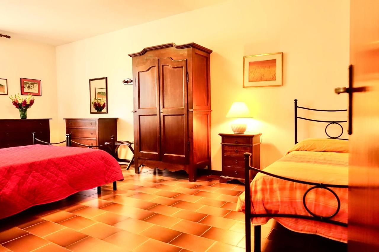 Agriturismo Montioni โซวิชิลเล ภายนอก รูปภาพ