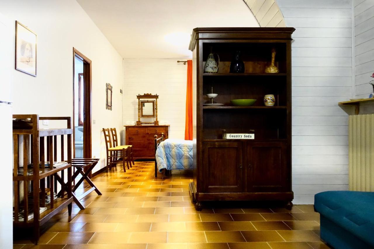 Agriturismo Montioni โซวิชิลเล ภายนอก รูปภาพ