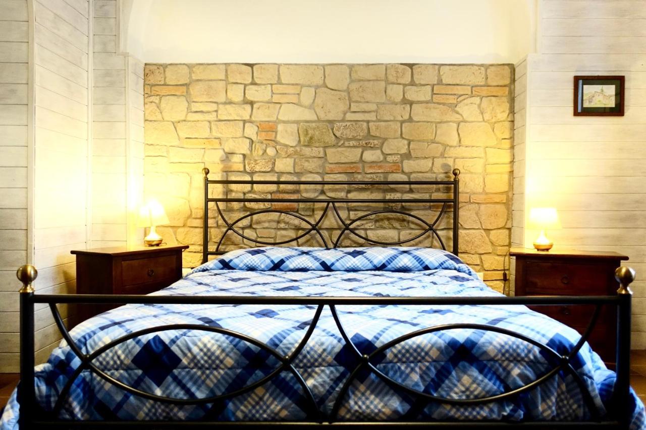 Agriturismo Montioni โซวิชิลเล ภายนอก รูปภาพ